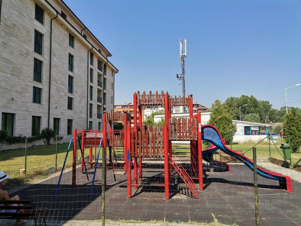 Pool Apartment Amadeus Lux Slantschew brjag Exterior foto