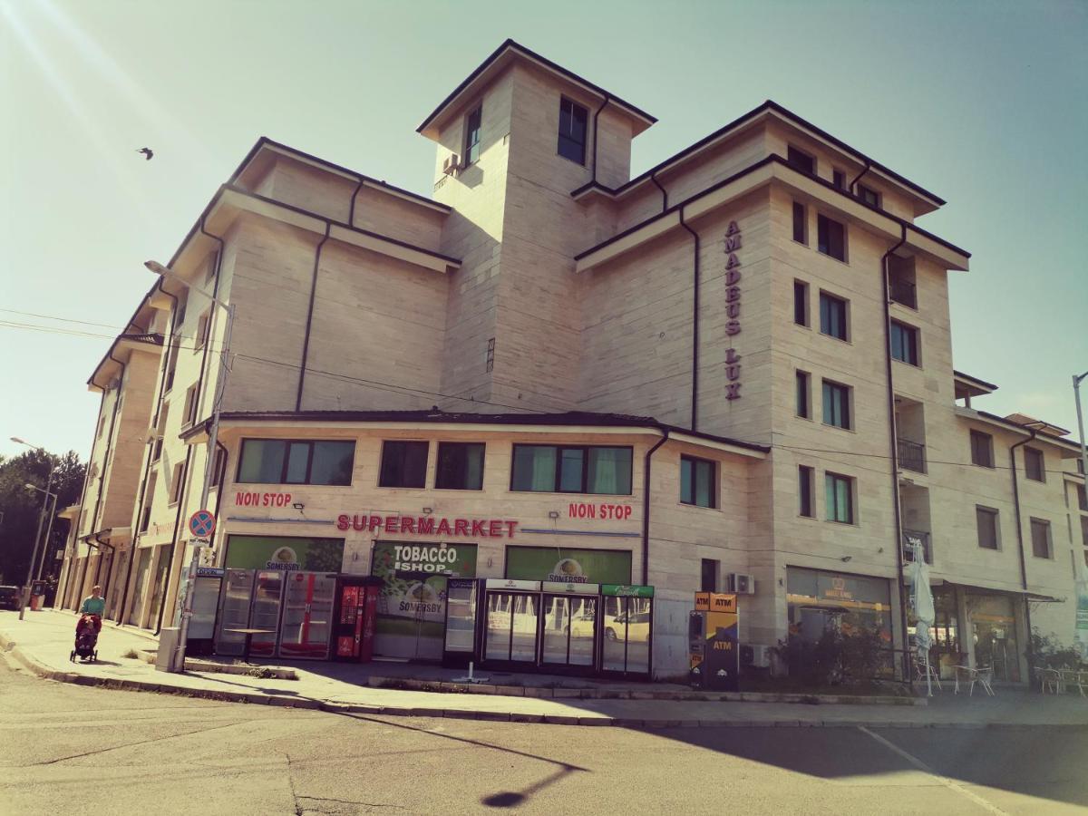 Pool Apartment Amadeus Lux Slantschew brjag Exterior foto