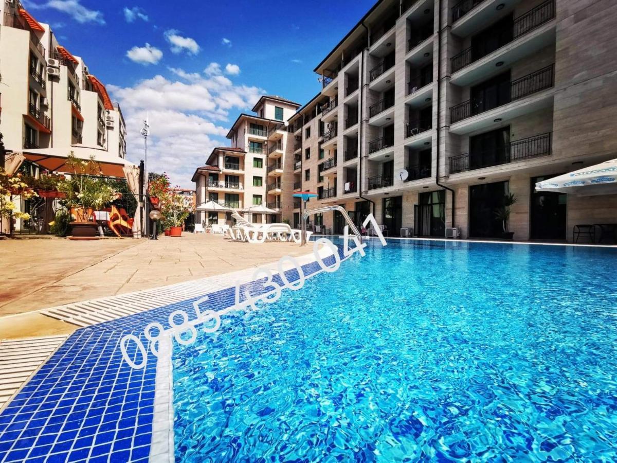 Pool Apartment Amadeus Lux Slantschew brjag Exterior foto